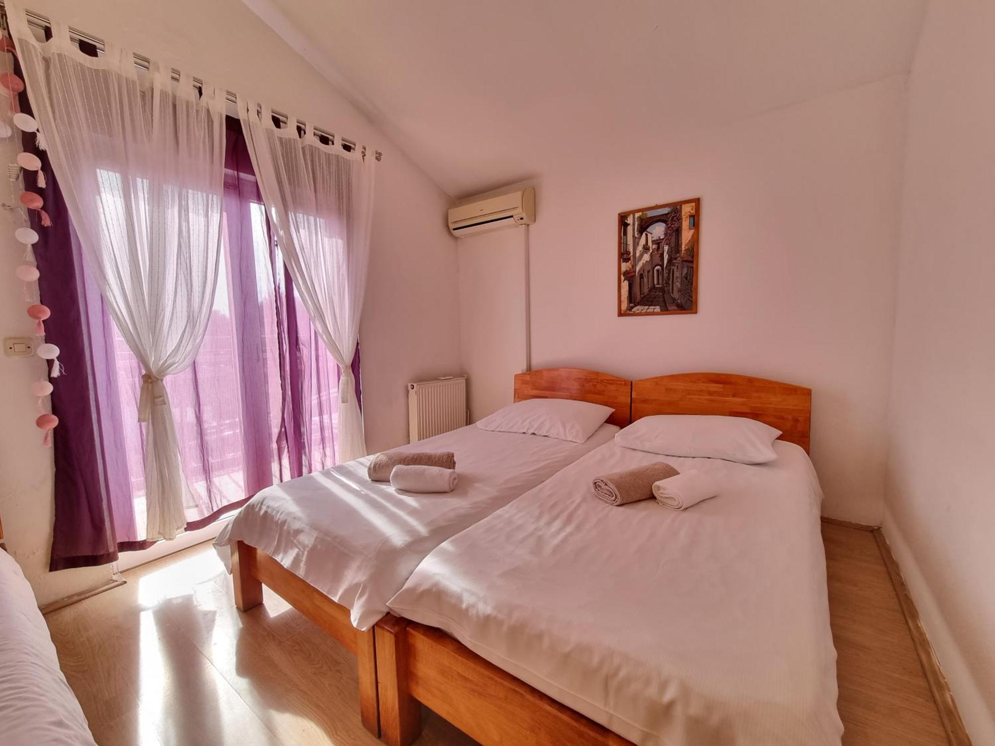 Rooms Slavica Okrug Gornji Szoba fotó